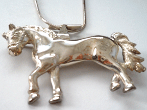 Sterling Silver Standing Horse Pendant/Pin